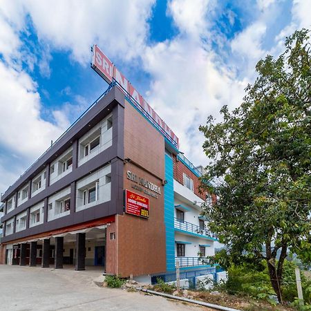 Sri Nandha Luxury Comforts Vālpārai Exterior foto